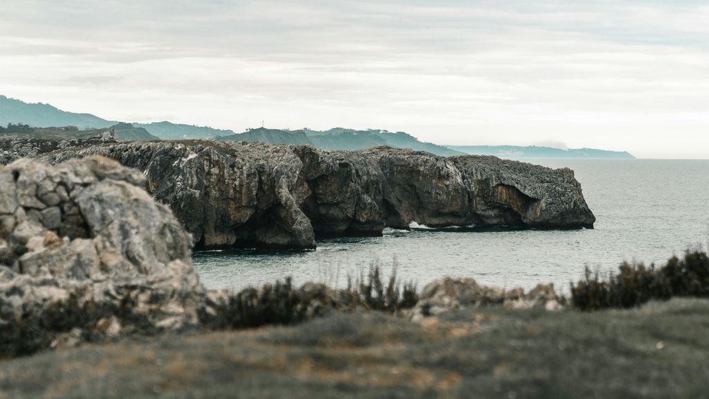 llanes asturias unsplash