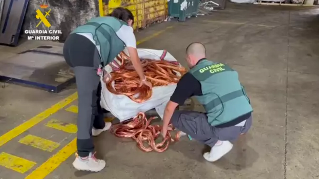 Nueve individuos han sido arrestados por su presunta implicación en el robo de siete toneladas de cable de cobre en Traiguera