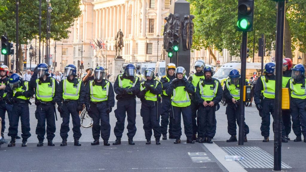 Nueva reunión de emergencia ante la previsión de más protestas xenófobas en Reino Unido