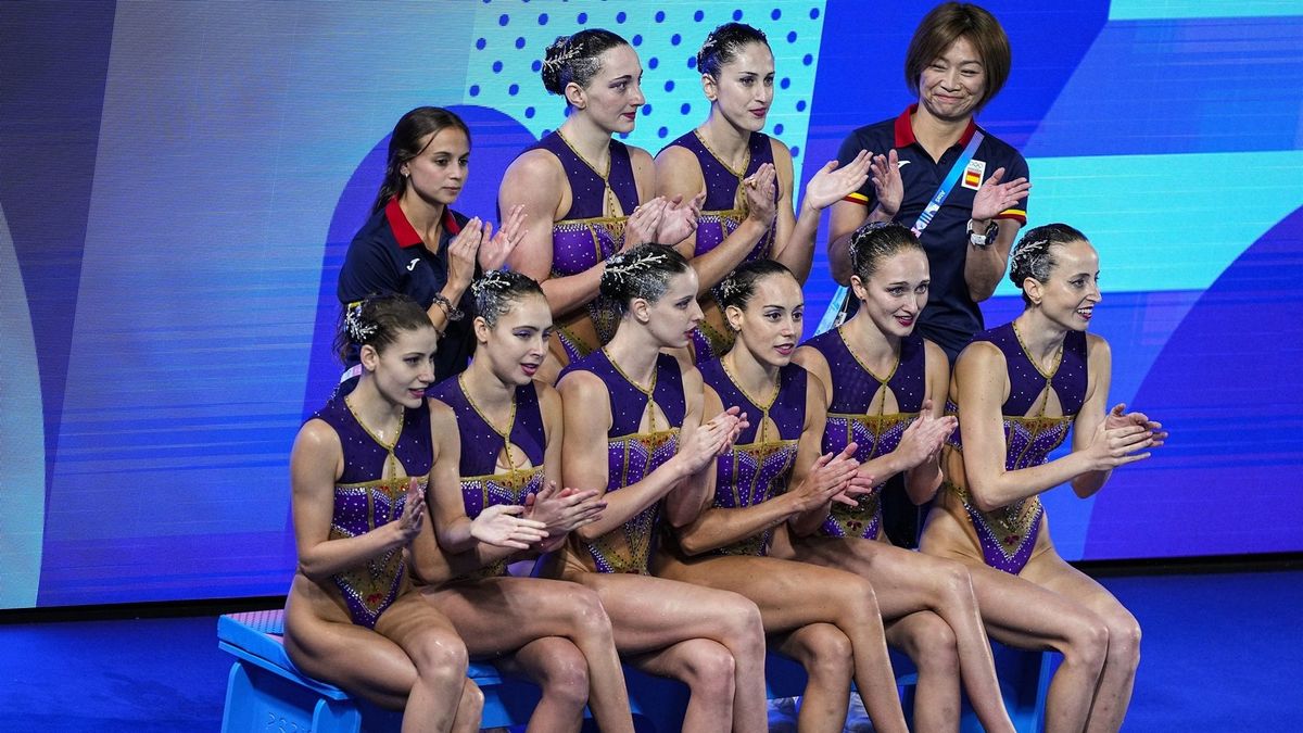 El equipo español de natación artística en Paris 2024, donde ha ganado la medalla de bronce en la rutina de Equipos