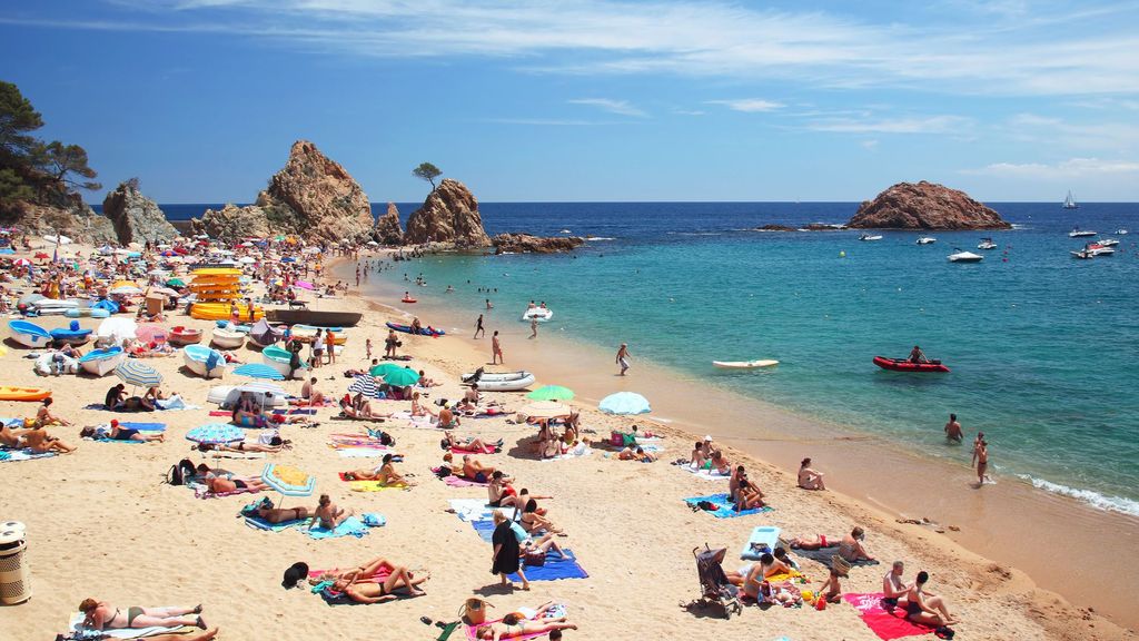 Un día de playa puede acabar en multa si no cumples las normas