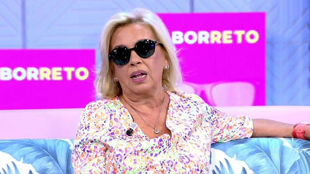 Carmen Borrego arranca en 'Bor-reto' para pedir que respeten a su madre: "Ponte las gafas"