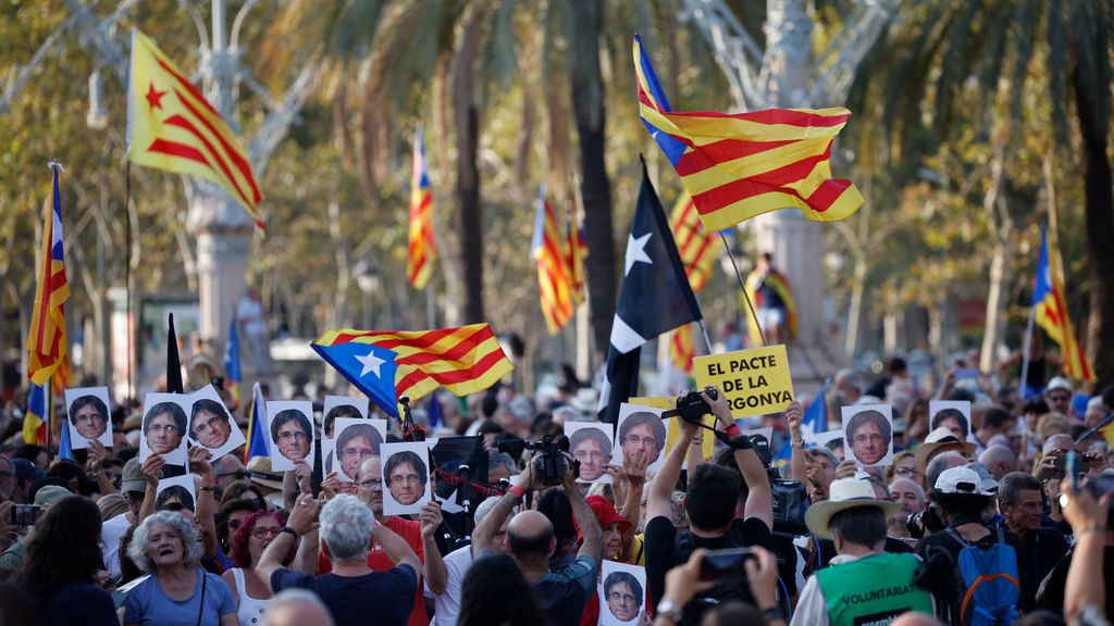 Tensión en la calle en el regreso de Carles Puigdemont a España