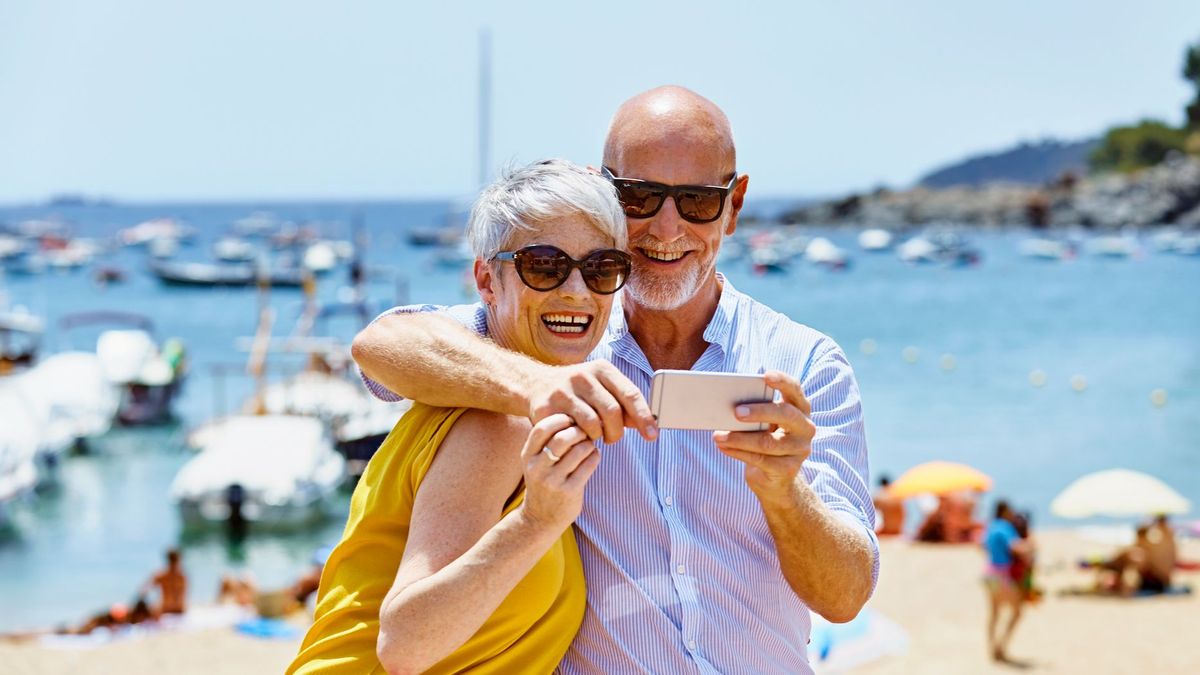 Las estafas más comunes que sufren los jubilados en los viajes del Imserso