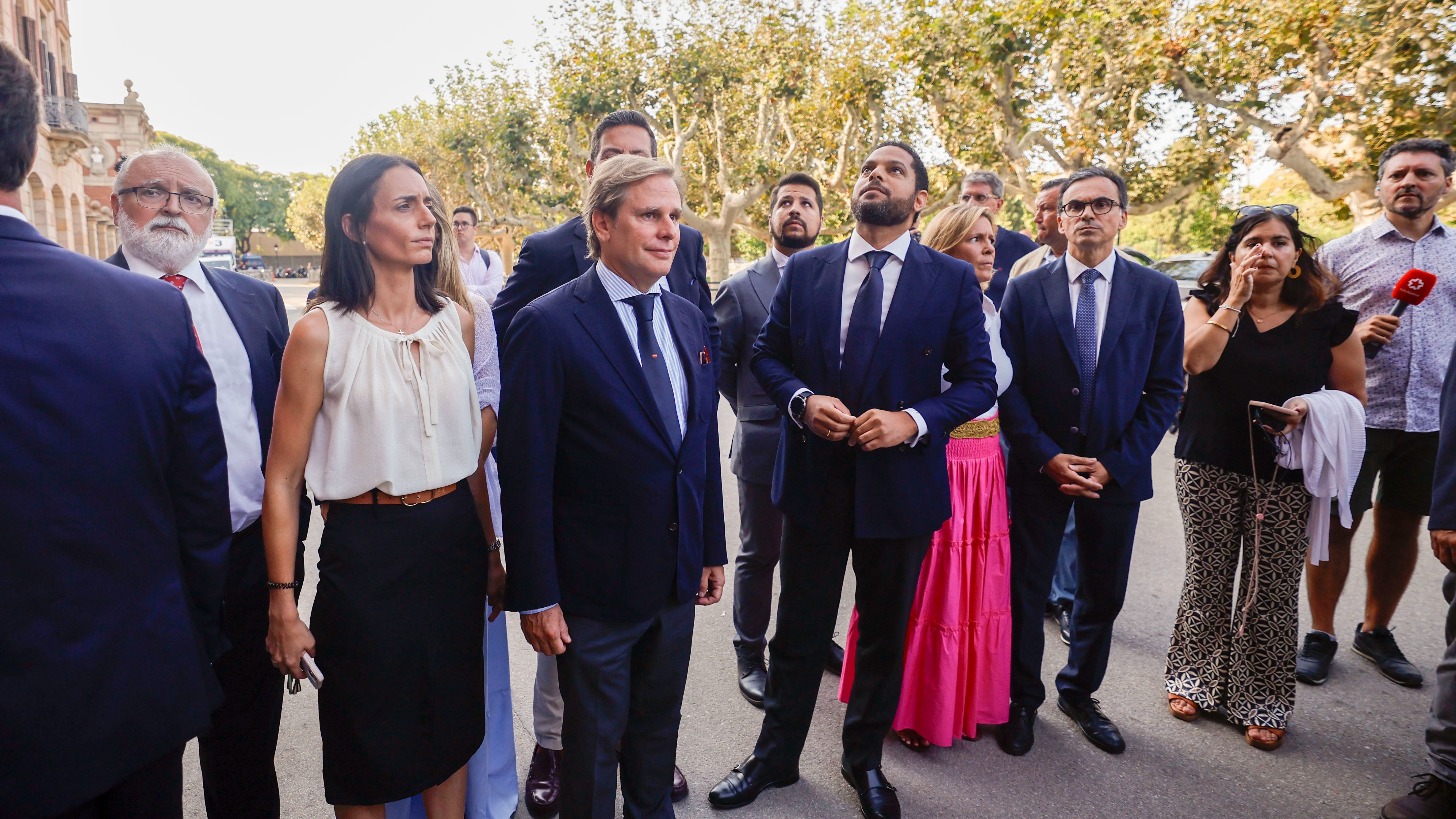 Llegada de los diputados de Vox, entre ellos Ignacio Garriga al pleno del Parlament