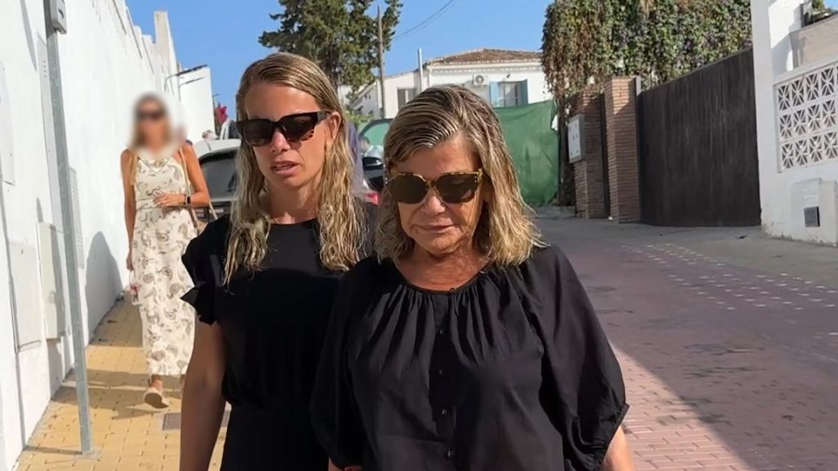 Cari Lapique llega tantanorio junto hija Carla Goyanes