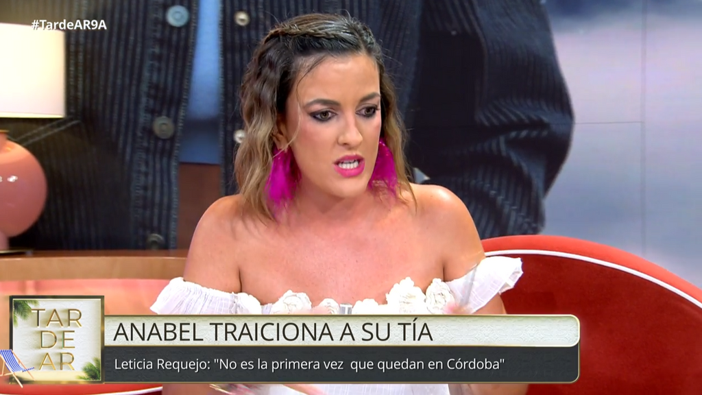 Leticia Requejo: "La excusa es el embarazo de Anabel Pantoja"