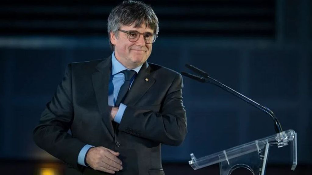 Puigdemont: "Estoy en Waterloo después de unos días extremadamente difíciles"