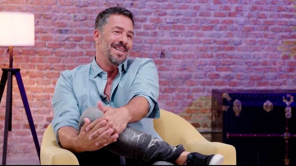 Nacho Palau desvela cómo es su verdadera relación con Ricky Martin: ''Es mi tipo de hombre'' ¡De viernes! Top Vídeos 162