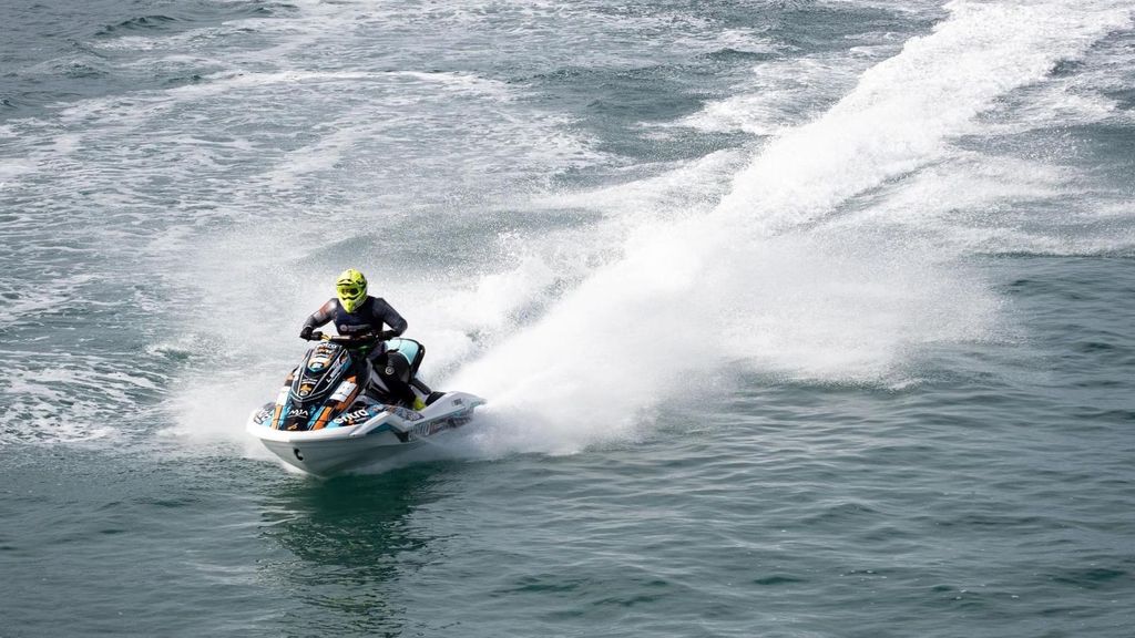 Luis Naranjo, durante una competición con su moto de agua