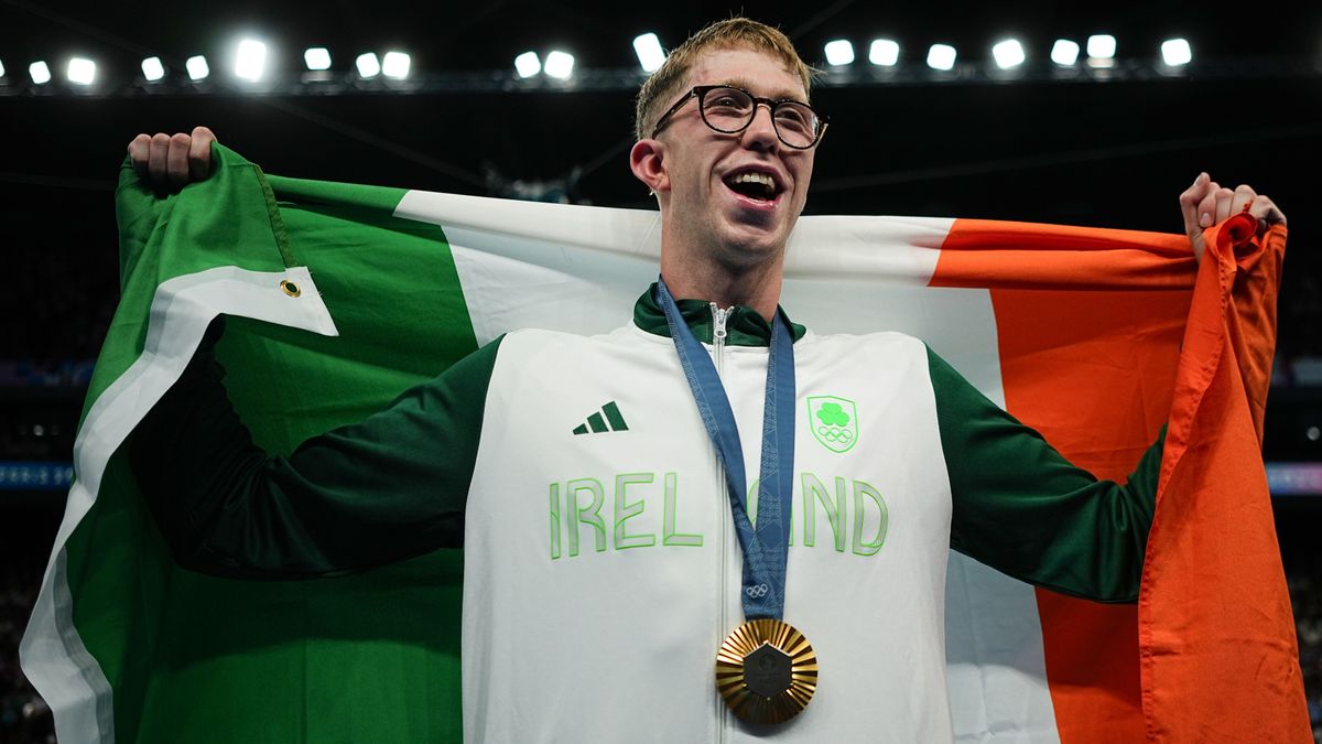 Daniel Wiffen, campeón de natación en 800 metros en los JJ. OO. de París, ingresado por un virus tras nadar en el Sena