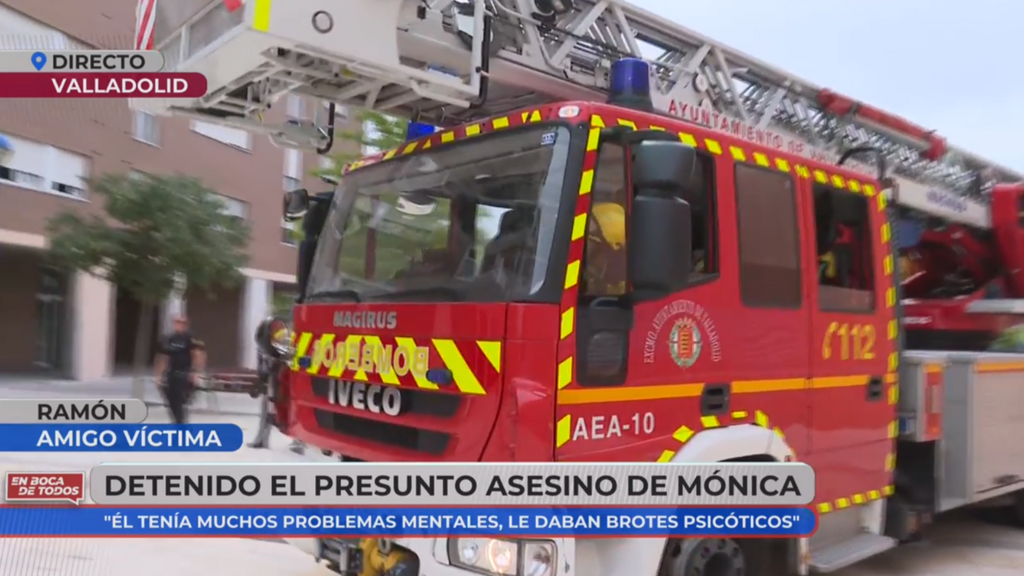 Los bomberos han llegado al lugar en la conexión en directo