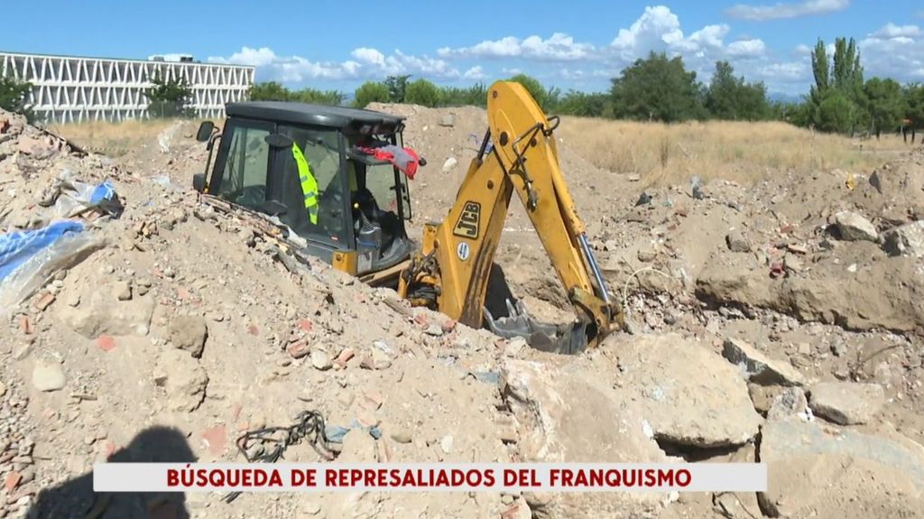 Búsqueda de una fosa común en el barrio madrileño de Montecarmelo