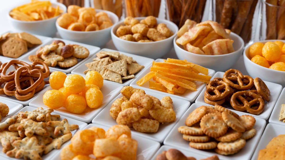 La mayoría de snacks de supermercado son una mala elección nutricional, según la OCU