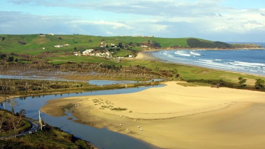 Playa de Oyambre