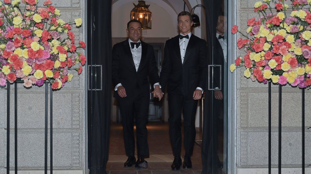 La aparición de Antonio Rossi y Hugo Fuertes en su boda