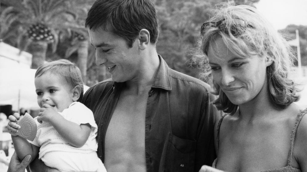 Alain, Nathalie y Anthony Delon