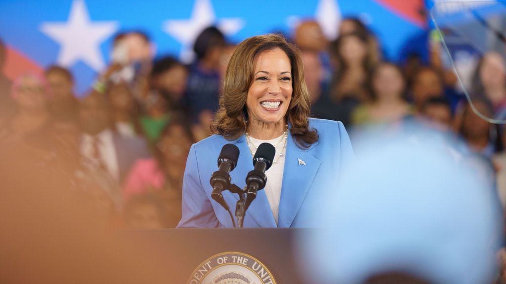 Bill Clinton, Barack Obama y Joe Biden arroparán a Kamala Harris