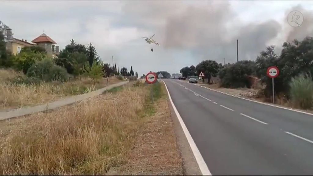 Muy grave un hombre de 80 años alcanzado por una descarga de agua de un hidroavión en Alía, en Cáceres