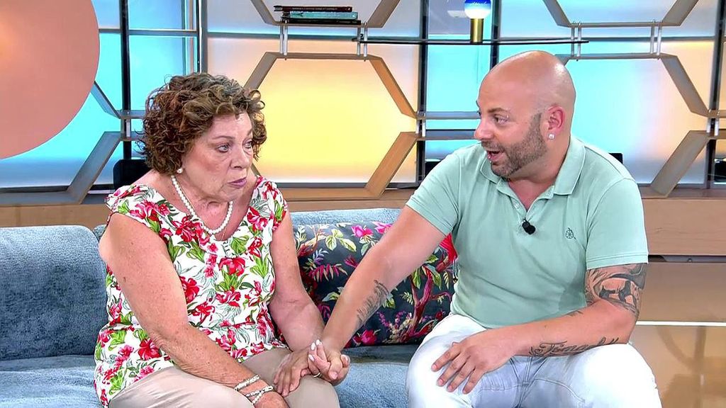 Víctor emociona a su madre con sus palabras de agradecimiento en 'El diario de Jorge'