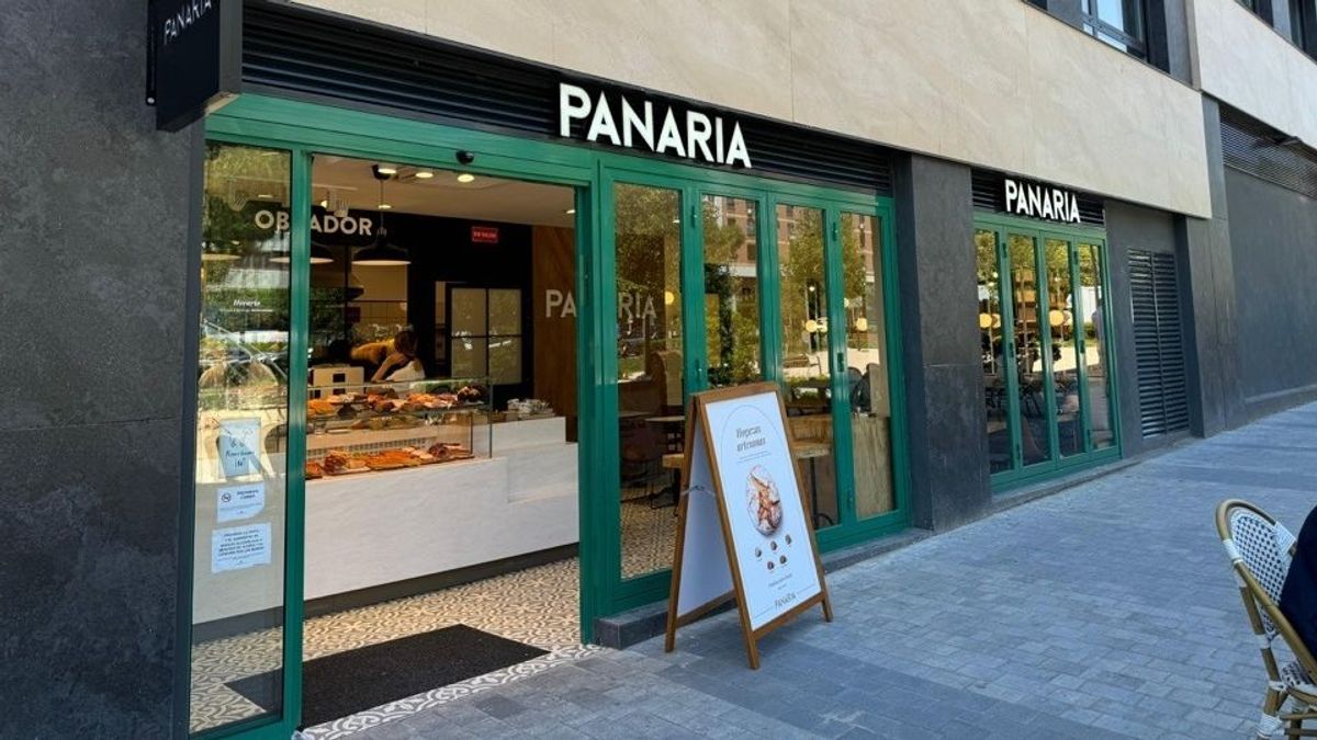 Fachada de una panadería de Panaria