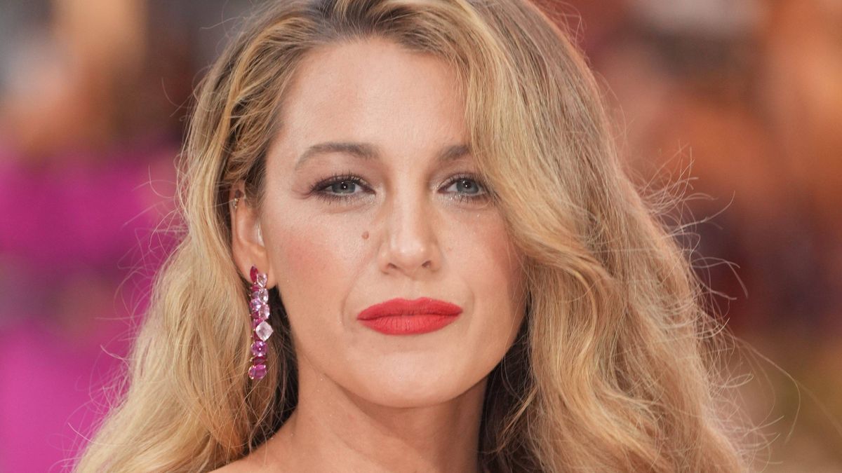 Blake Lively posando en la premiere de 'Romper el círculo'