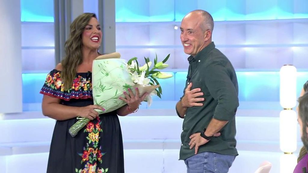 La emoción de Alfonso Egea en su despedida con sorpresa incluida de 'Vamos a ver Verano': "Soy un afortunado"