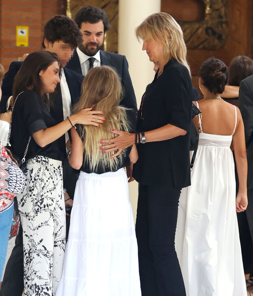 Los hijos de Caritina, en la misa funeral