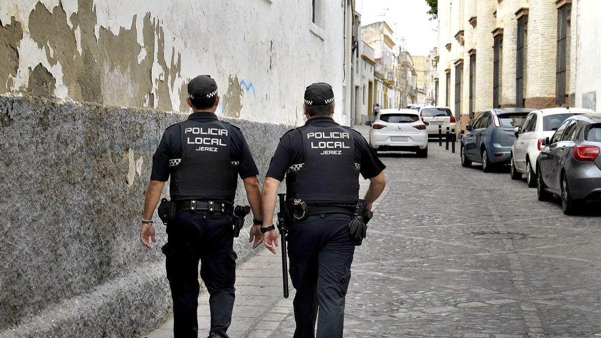 La Policía Local de Jerez tuvo que tranquilizar a la víctima que padecía ansiedad al revelar que los ataques eran constantes