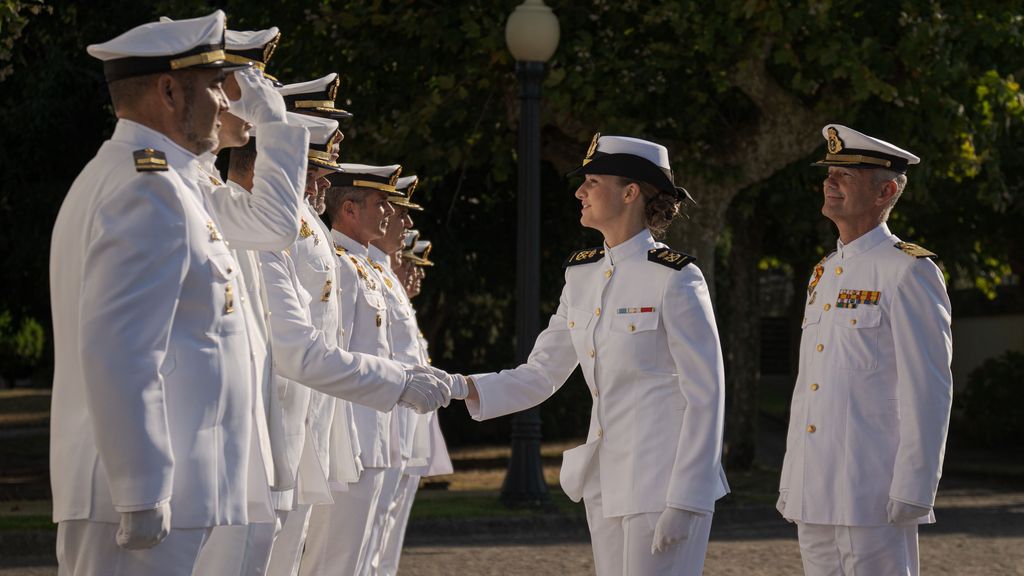 La princesa Leonor en su llegada a la Escuela Naval de Marín