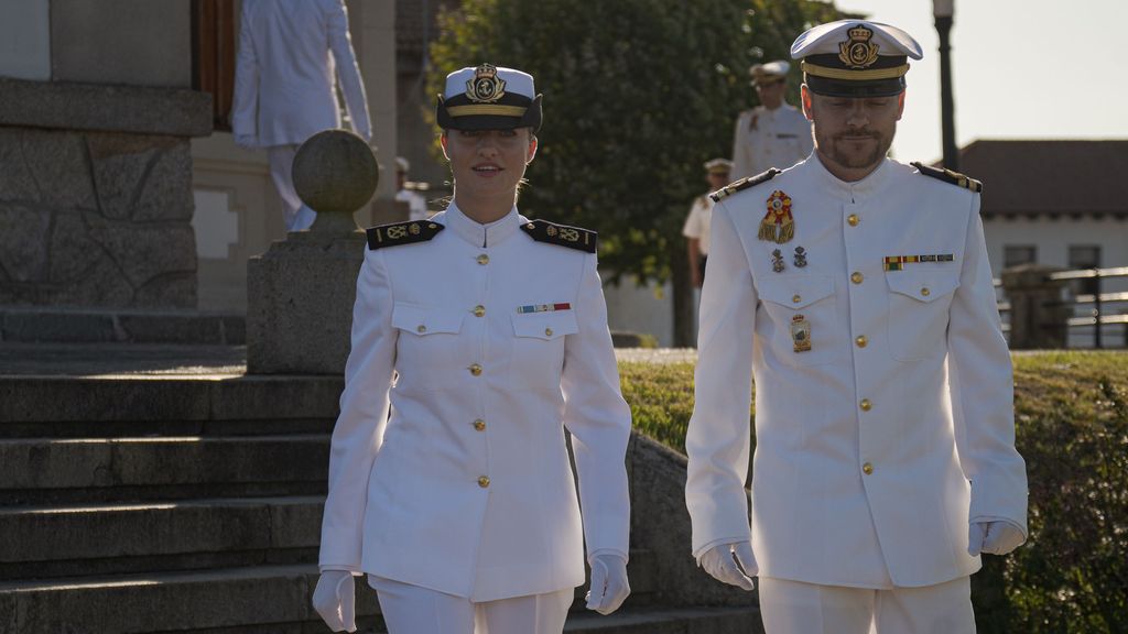 La princesa Leonor ingresa en la Escuela Naval Militar de Marín: así será su día a día