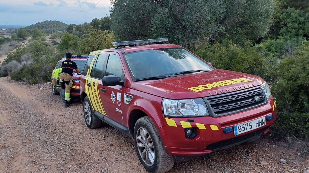 El origen de los tres focos de fuego ya controlados en Oropesa podría ser humano