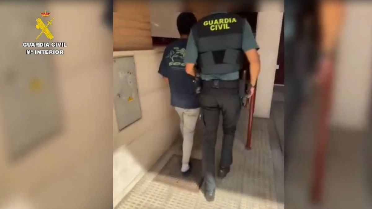 Momento de la detención del presunto autor de una agresión sexual a una menor de 15 años en Tarazona, Zaragoza