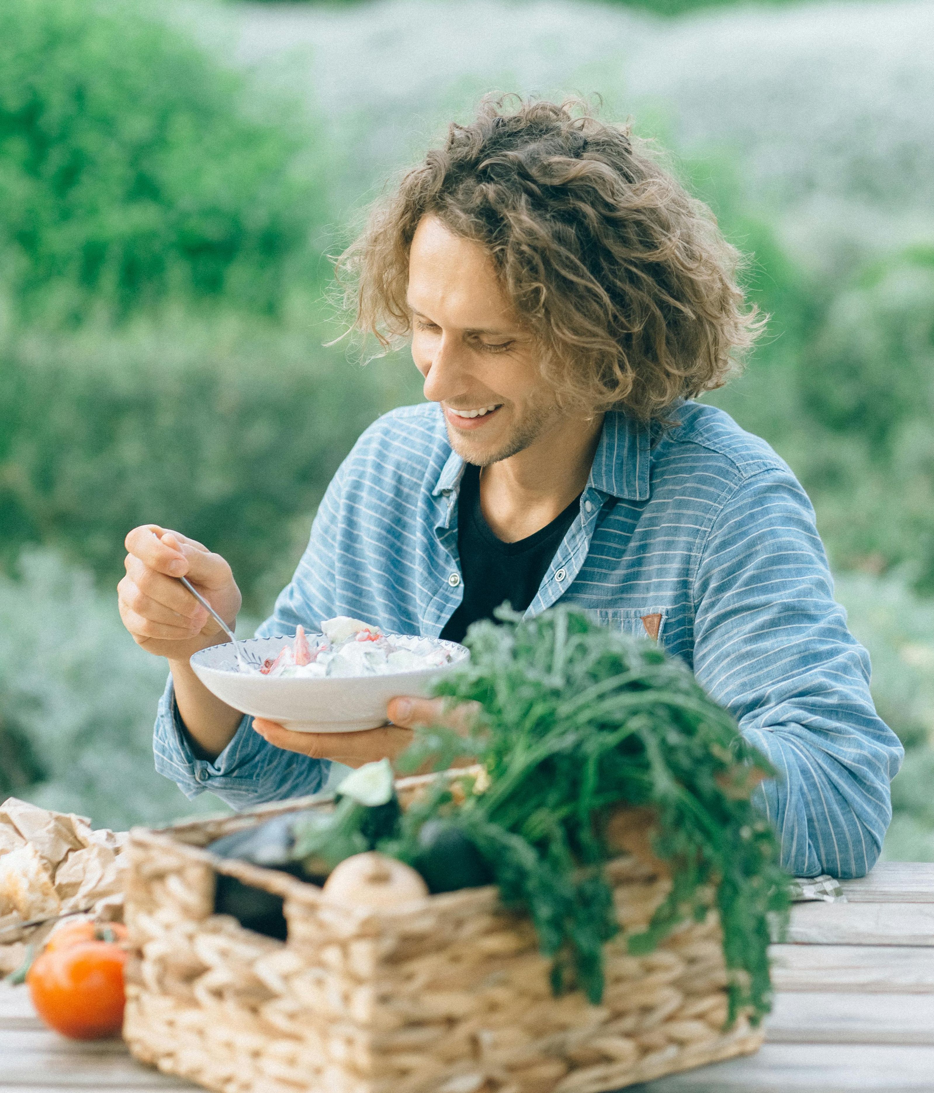 El futuro papá debe cuidar su alimentación. FUENTE: Pexels