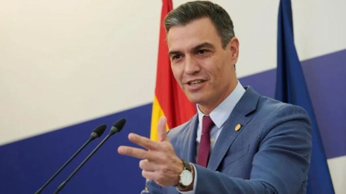 Pedro Sánchez amplía la querella por prevaricación contra el juez Peinado