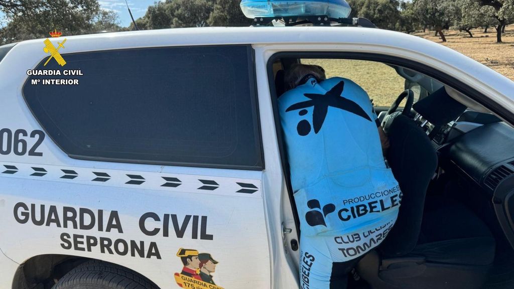 La Guardia Civil auxilia a un peregrino que se extravió mientras recorría el Camino de Santiago a su paso por la provincia de Cáceres