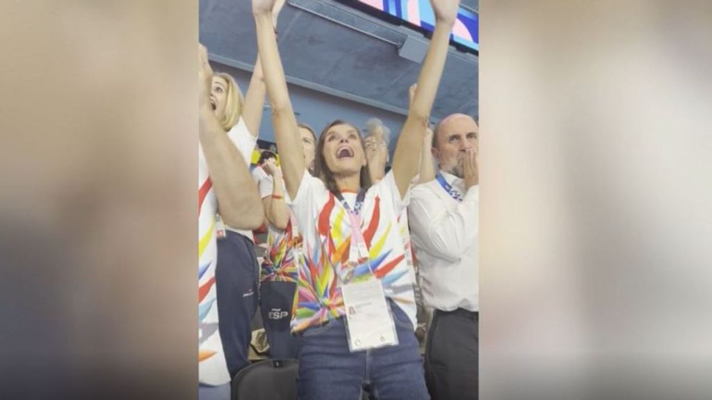 Así vivió la reina Letizia el récord de medallas de Teresa Perales en Paris 2024 que iguala a Michael Phelps