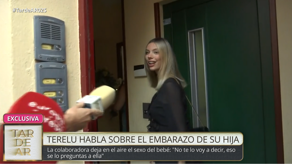 Alejandra Rubio llegando al acto