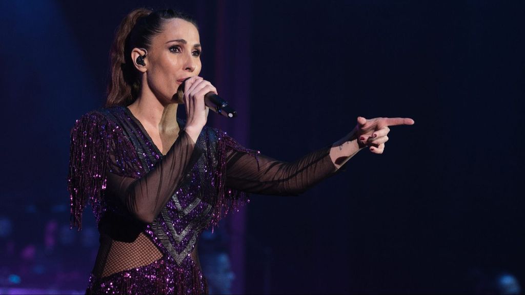 La cantante Malú en concierto