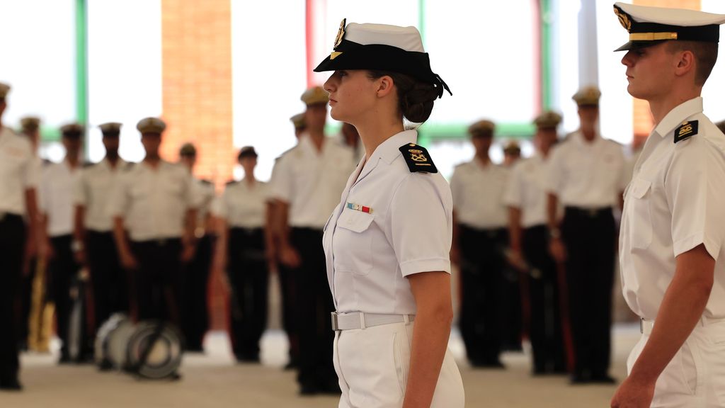 La princesa Leonor, en su ingreso en la Escuela Naval de Marín.