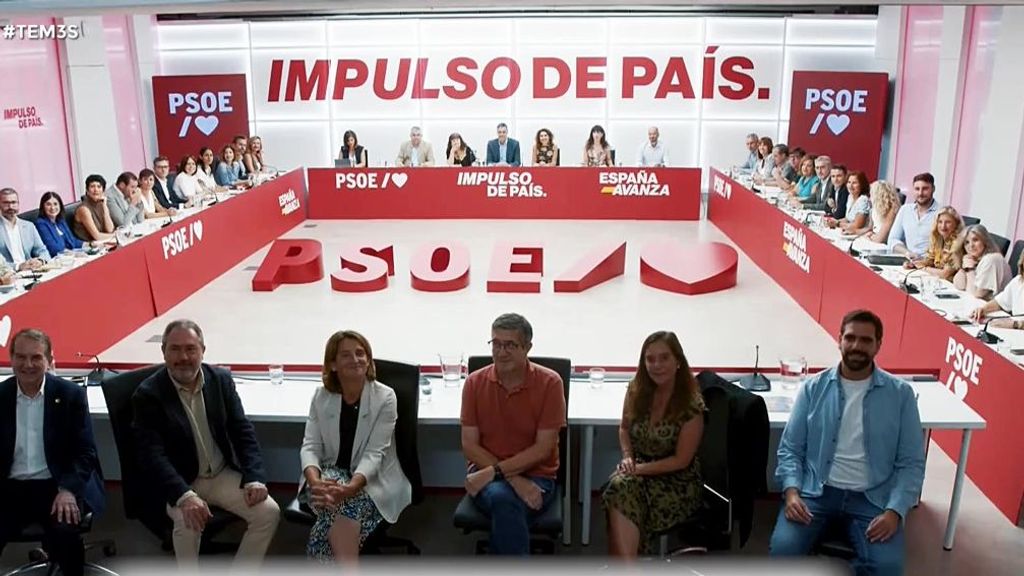 Pedro Sánchez estaría buscando "alinear" algunos líderes del PSOE