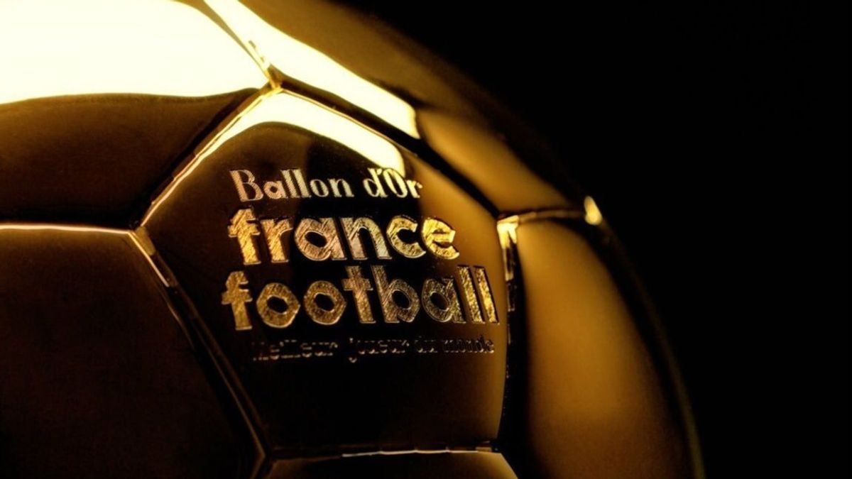 Detalle del trofeo del Balón de Oro