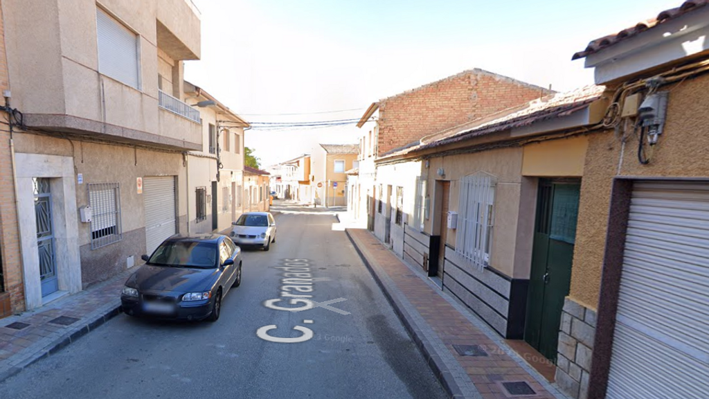 Encuentran a una mujer sin vida en una piscina en Molina de Segura, Murcia