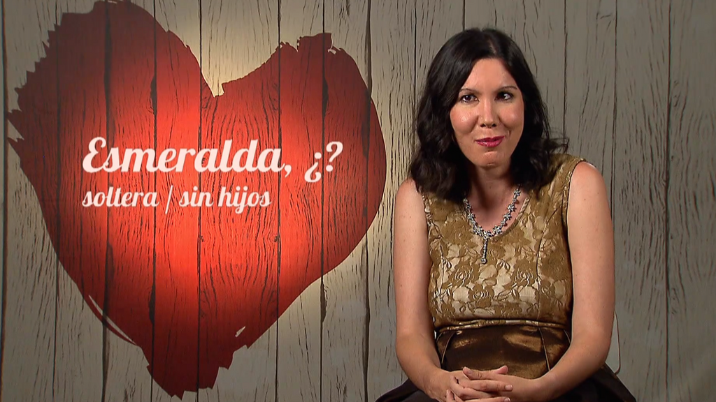 Esmeralda regresa cinco años después a 'First dates' y confiesa que sigue siendo virgen: "No hay manera"