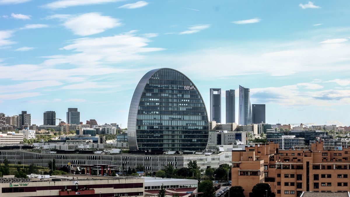 El BBVA continúa con la OPA del Banco Sabadell tras la respuesta del BCE