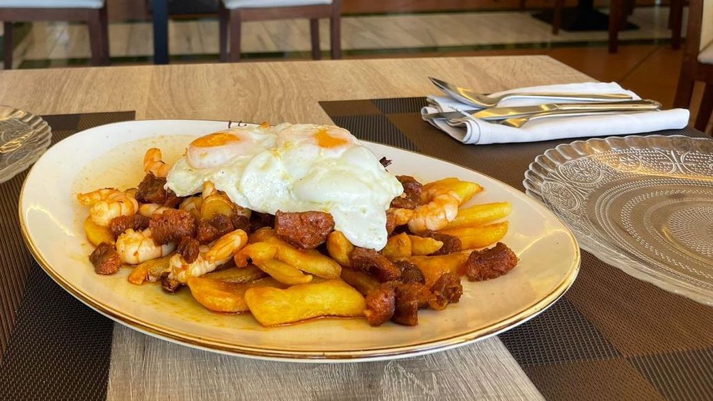 Plato llamado "alegría" que sirven en una venta de Antequera, Málaga