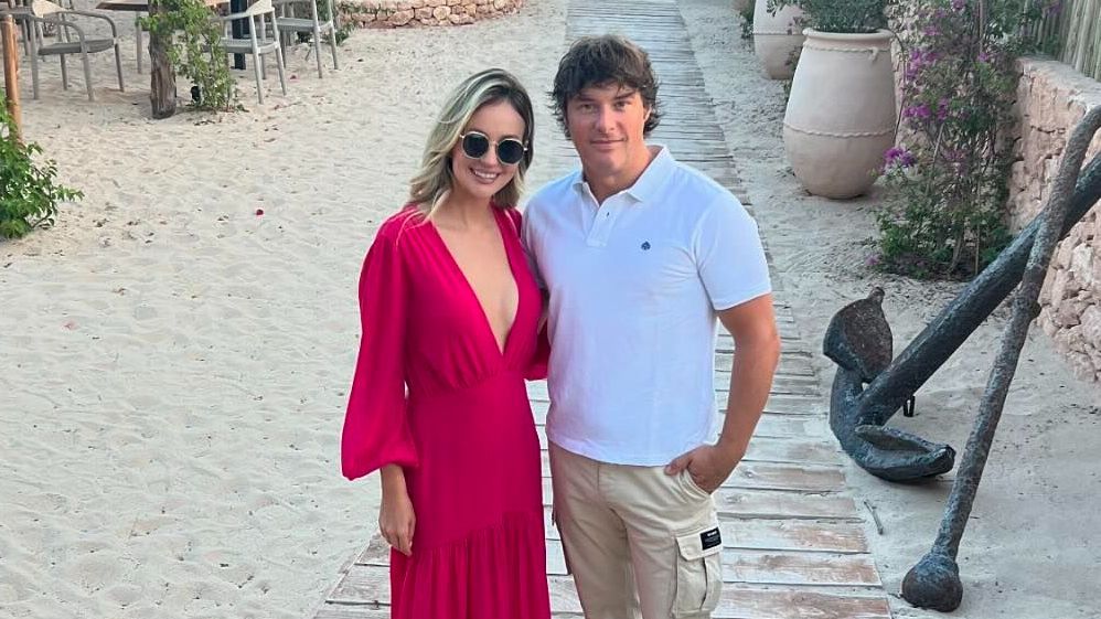 Las vacaciones de Jordi Cruz y Rebecca Lima en Formentera días después de su boda, en vídeo (Imagen de Instagram: @rebeccalimap)