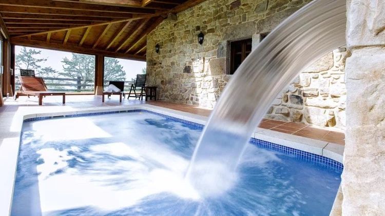 Piscina de La Cuplia Pedroso