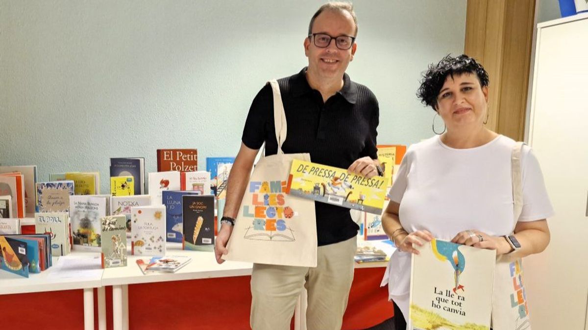 Una biblioteca busca familias para fomentar la lectura en Lleida