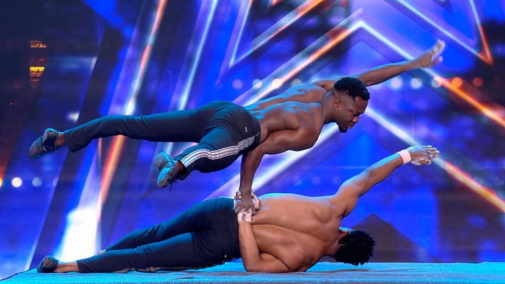 Mohamed Brothers deja a todo el jurado con la boca abierta: "Pero, ¿qué es esto?" Got Talent Temporada 10 Top Vídeos 16